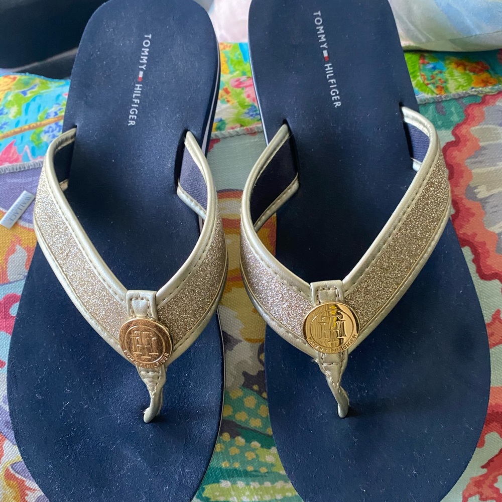 TH ladies sandals